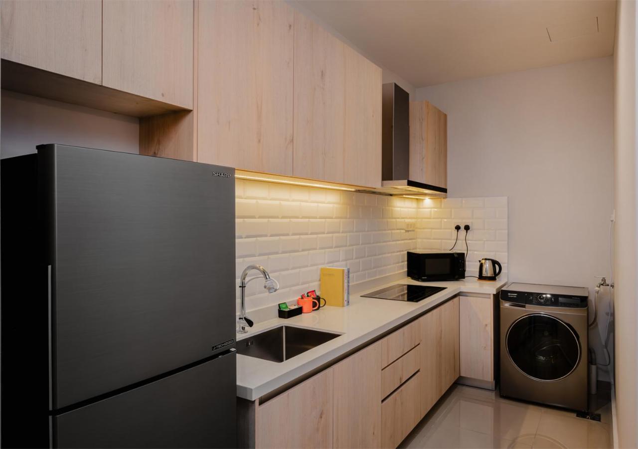 Iconic Regency Service Residences, Managed By Iconic Apartment *